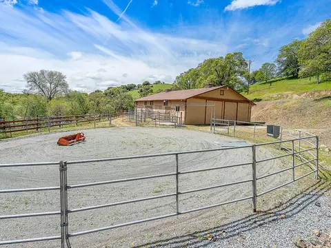 View/Area - 3321 Magic Morgan Trl, Cool, CA 95614 photo 2 of 7