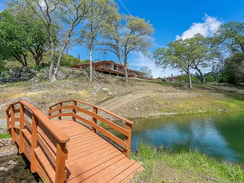 Exterior - 3321 Magic Morgan Trl, Cool, CA 95614 photo 6 of 9