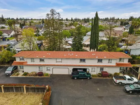 View/Area - 3100 Prescott Rd, Modesto, CA 95350 photo 2 of 17