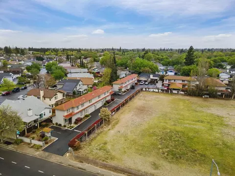 View/Area - 3100 Prescott Rd, Modesto, CA 95350 photo 6 of 17