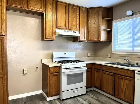 Kitchen - 1217 Normandy Dr, Modesto, CA 95351 photo 2 of 2
