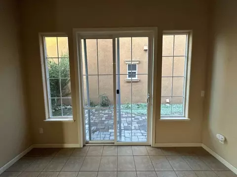 1331 Violet Way, Turlock, CA 95382 photo 12