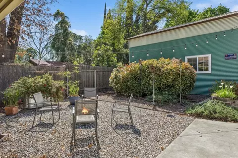 Exterior - 2350 Gunn Rd, Carmichael, CA 95608 photo 9 of 12