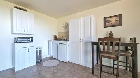 Kitchen - 13743 Bowman Rd, Pine Grove, CA 95665 photo 8 of 8