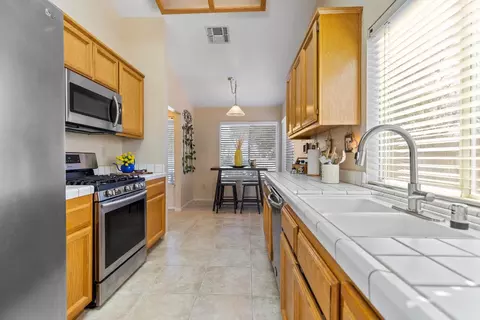 Kitchen - 5034 Charter Rd, Rocklin, CA 95765 photo 1 of 4