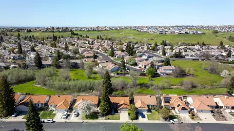 View/Area - 5034 Charter Rd, Rocklin, CA 95765 photo 1 of 8