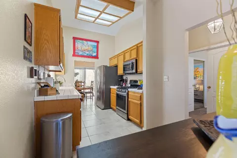 Kitchen - 5034 Charter Rd, Rocklin, CA 95765 photo 3 of 4