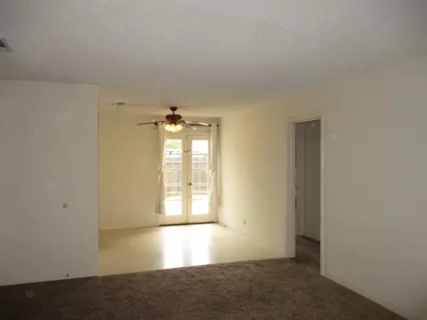 1521 Del Monte Ave, Modesto, CA 95350 photo 4