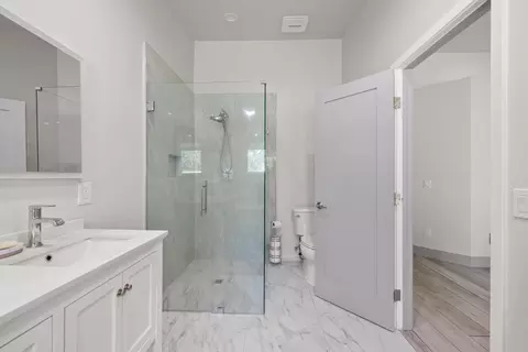 Bath - 4405 Layburn Ct, Antelope, CA 95843 photo 5 of 5