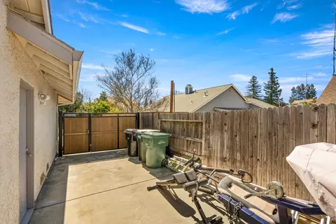 Exterior - 4405 Layburn Ct, Antelope, CA 95843 photo 16 of 19