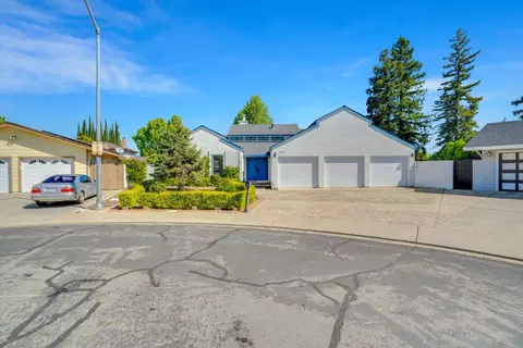 3516 Darlington Ct, Modesto, CA 95356 photo 1