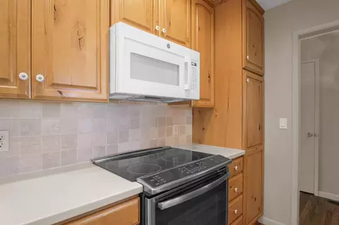 1940 Clemson, Turlock, CA 95380 photo 10