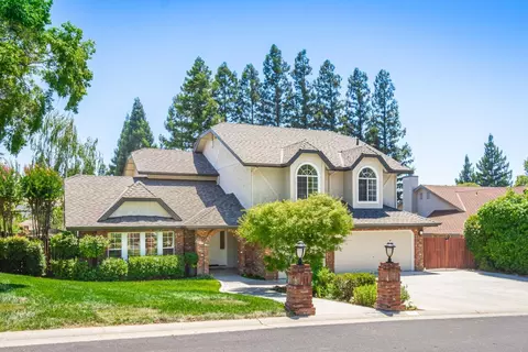 110 Moss Rock Ct, Folsom, CA 95630