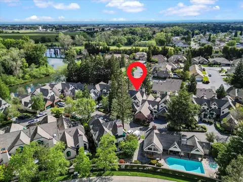 View/Area - 1132 Rivergate Dr #11, Lodi, CA 95240 photo 2 of 4