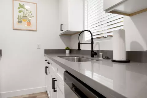 Kitchen - 7306 Lincoln Ave, Carmichael, CA 95608 photo 6 of 6