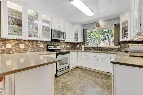 10881 Yukon Way, Nevada City, CA 95959