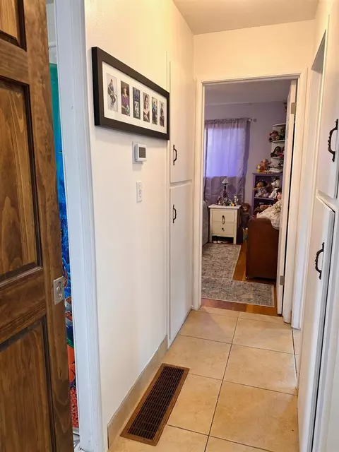 Entry Way - 1334 Armstrong Dr, Manteca, CA 95336 photo 3 of 3