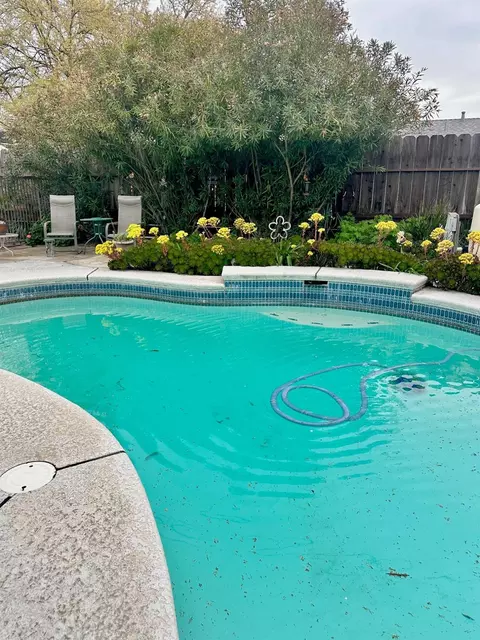 Exterior - 1334 Armstrong Dr, Manteca, CA 95336 photo 10 of 18