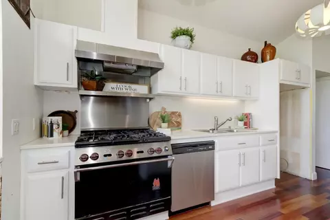 Kitchen - 1308 Notre Dame Dr, Davis, CA 95616 photo 6 of 9