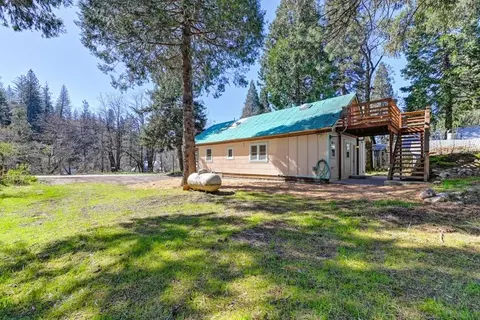 Exterior - 32835 Main St, Dutch Flat, CA 96714 photo 16 of 20