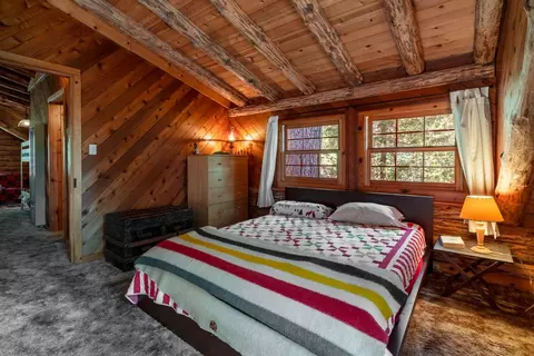 Bedroom - 25950 Shake Ridge Rd, Volcano, CA 95689 photo 6 of 8