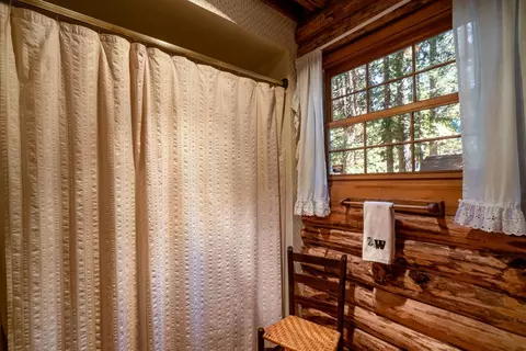 Bath - 25950 Shake Ridge Rd, Volcano, CA 95689 photo 2 of 3
