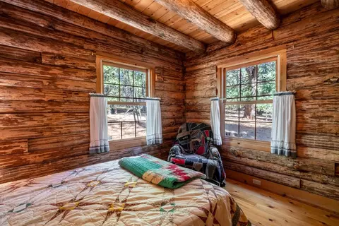 Bedroom - 25950 Shake Ridge Rd, Volcano, CA 95689 photo 7 of 8