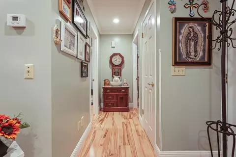 Entry Way - 1142 Rivergate Dr #8, Lodi, CA 95240 photo 1 of 1