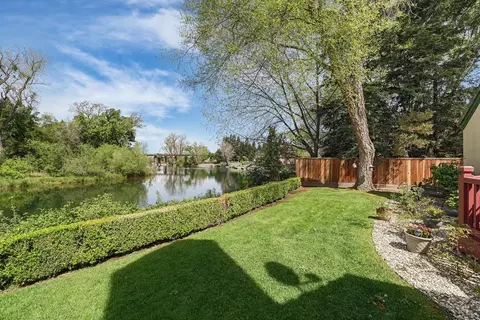 Exterior - 1142 Rivergate Dr #8, Lodi, CA 95240 photo 12 of 15