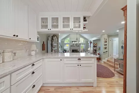Kitchen - 1142 Rivergate Dr #8, Lodi, CA 95240 photo 5 of 8