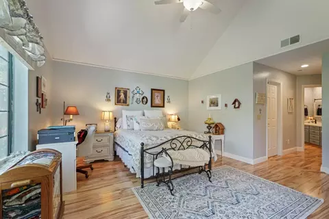 Bedroom - 1142 Rivergate Dr #8, Lodi, CA 95240 photo 3 of 5