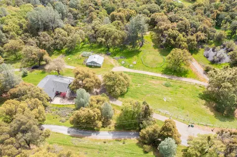 View/Area - 5454 Oak Leaf Cir, Placerville, CA 95667 photo 6 of 13