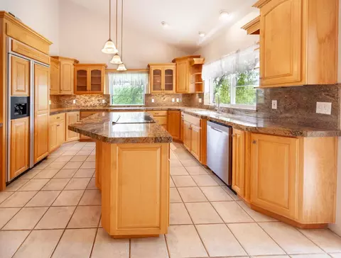 Kitchen - 5454 Oak Leaf Cir, Placerville, CA 95667 photo 3 of 7