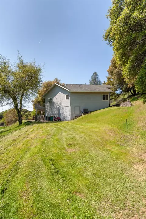 Exterior - 5454 Oak Leaf Cir, Placerville, CA 95667 photo 7 of 29