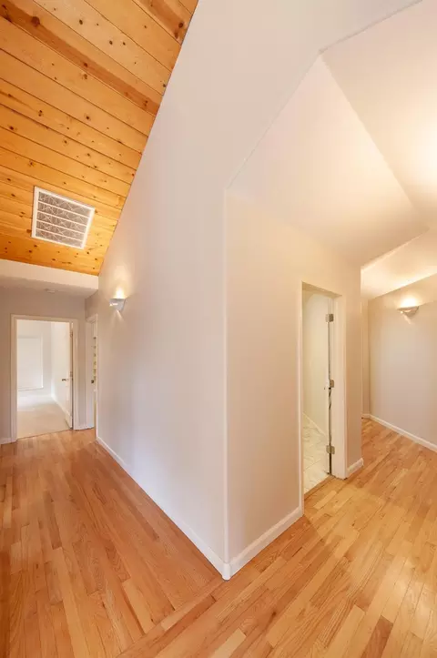 Entry Way - 5454 Oak Leaf Cir, Placerville, CA 95667 photo 1 of 2