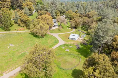 View/Area - 5454 Oak Leaf Cir, Placerville, CA 95667 photo 1 of 13