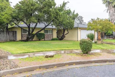 1823 Helena Ct, Merced, CA 95348 photo 2