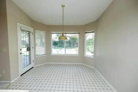 Bath - 4041 St Joseph Pl, Turlock, CA 95382 photo 1 of 3