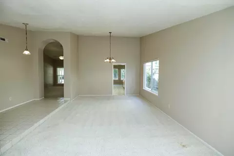 Living - 4041 St Joseph Pl, Turlock, CA 95382 photo 2 of 4