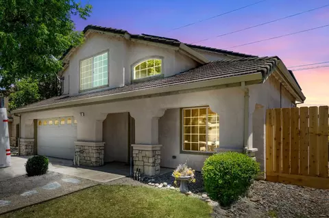 210 Versailles Ct, Tracy, CA 95376 photo 1