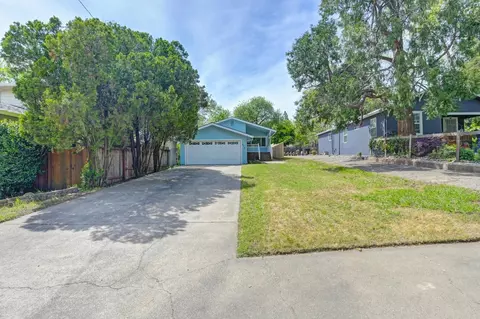 212 Willow Ave, Roseville, CA 95678