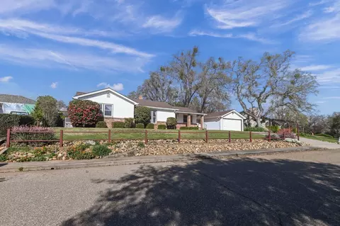 Exterior - 309 E Sierra View Dr, Jackson, CA 95642 photo 10 of 54