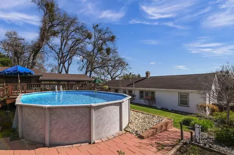 Exterior - 309 E Sierra View Dr, Jackson, CA 95642 photo 4 of 54