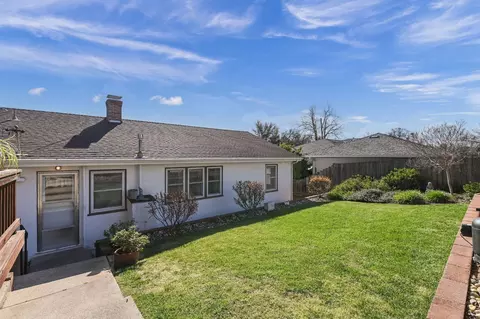 Exterior - 309 E Sierra View Dr, Jackson, CA 95642 photo 30 of 54
