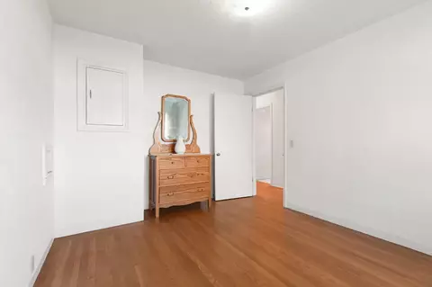 Bedroom - 309 E Sierra View Dr, Jackson, CA 95642 photo 5 of 5