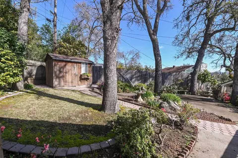 Exterior - 309 E Sierra View Dr, Jackson, CA 95642 photo 35 of 54