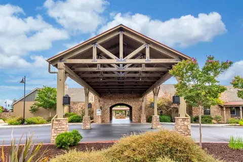 Exterior - 2401 Galloping Trail Ct, Rocklin, CA 95765 photo 16 of 22
