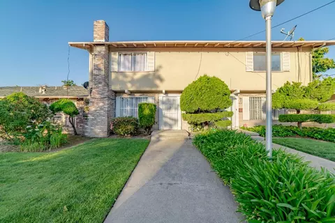4467 Dorset St, Stockton, CA 95207