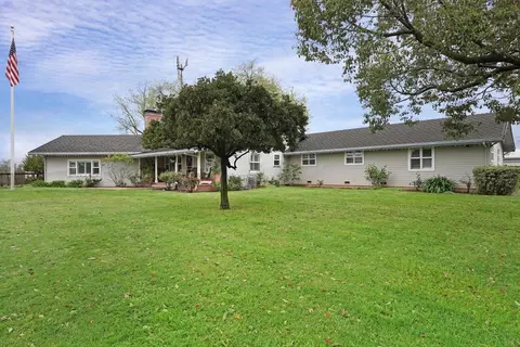 Exterior - 15757 E Sargent Rd, Lodi, CA 95240 photo 17 of 28