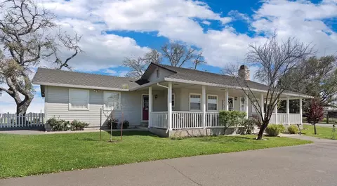 Exterior - 15757 E Sargent Rd, Lodi, CA 95240 photo 13 of 28